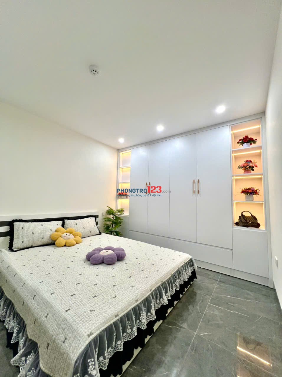 Ngõ 178 Tây Sơn- Quận: Đống Đa .Trống : 1 Phòng Qua xem là chốt cọc Lh : 0868961832