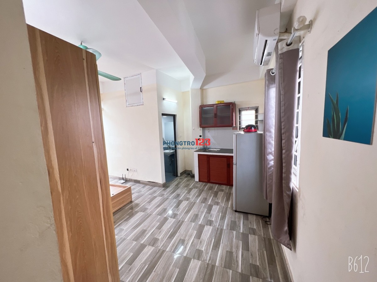 Cho thuê CCMN full đồ, cửa sổ ban công, ngõ 286 Nguyễn Xiển gần DH Nhân Văn, Công nghệ GTVT