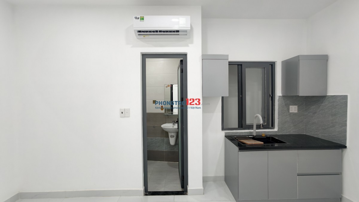 PHÒNG MỚI 100% — BAN CÔNG TÂN CỔ ĐIỂN — 3,5–4,3 TRIỆU — THỚI AN 22