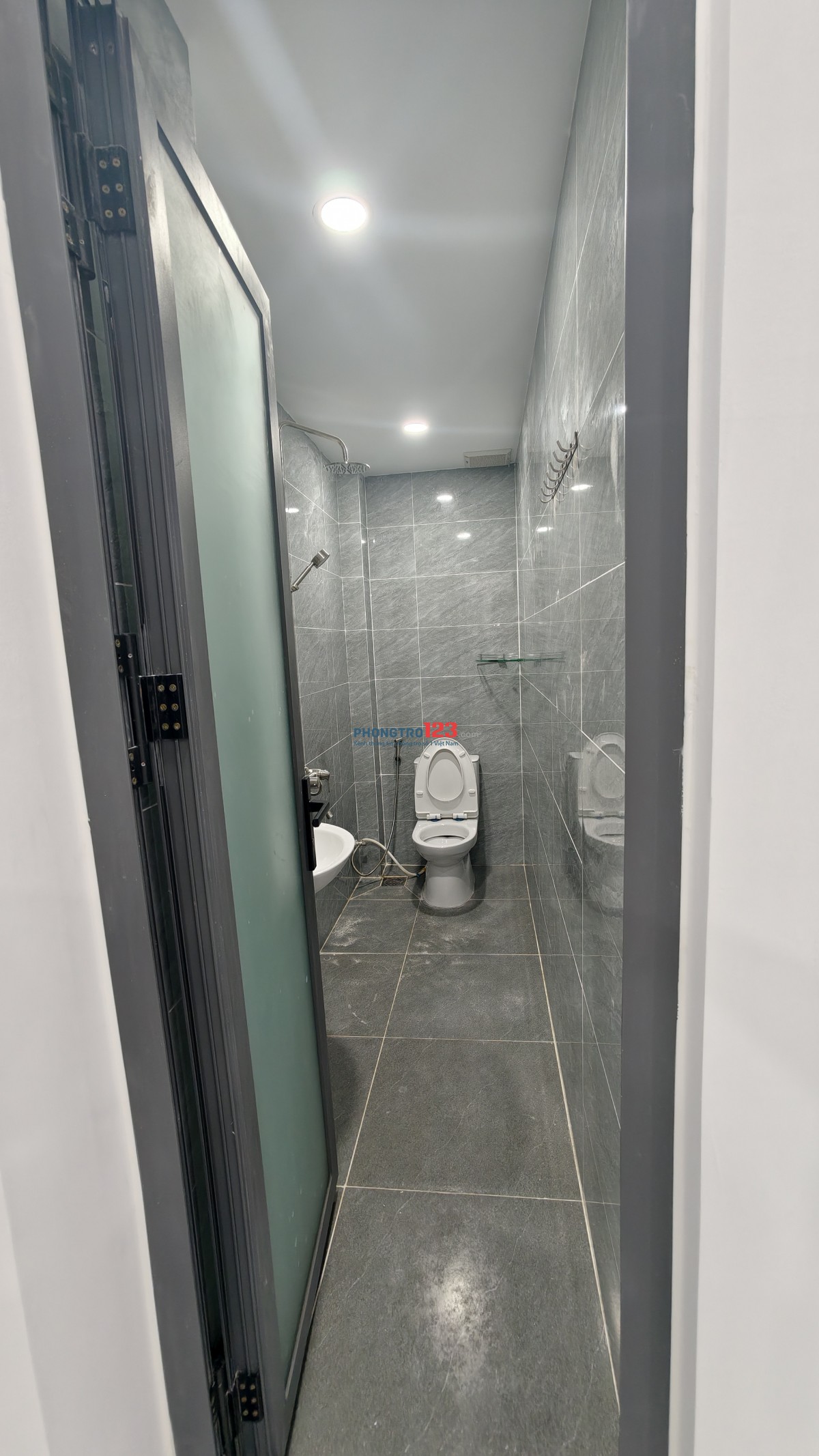 PHÒNG MỚI 100% — BAN CÔNG TÂN CỔ ĐIỂN — 3,5–4,3 TRIỆU — THỚI AN 22