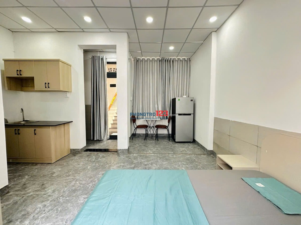 Căn Studio với không gian rộng được trang bị full nội thất 30m2 khu vực an ninh cao