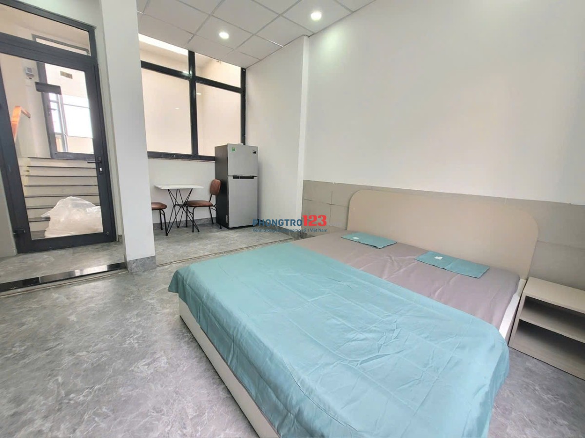 Căn Studio với không gian rộng được trang bị full nội thất 30m2 khu vực an ninh cao