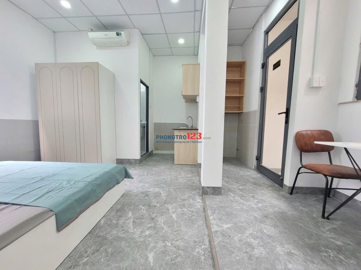 Căn Studio với không gian rộng được trang bị full nội thất 30m2 khu vực an ninh cao