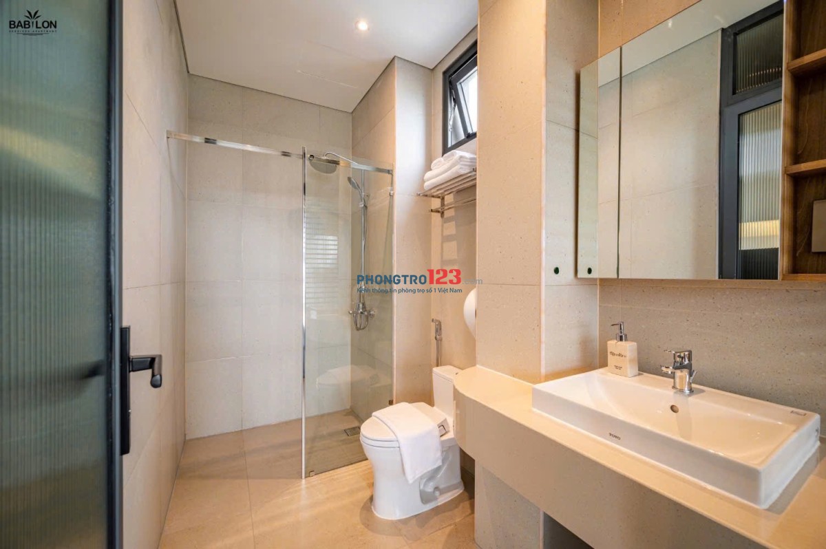Cho thuê căn hộ mini balcony giá rẽ ngay chợ Bến Thành - Bùi Viện