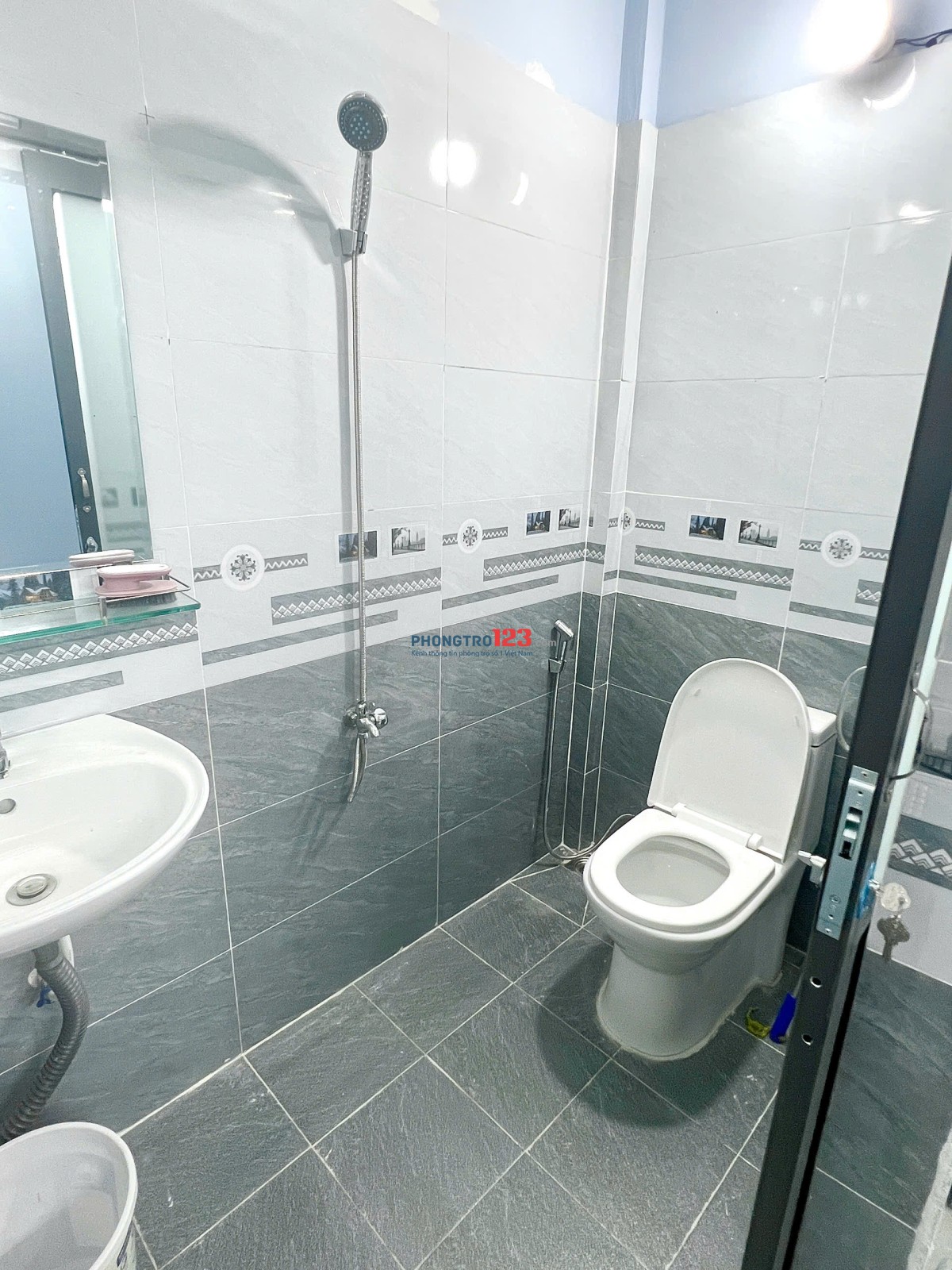 SHARE 1 LẦU NHÀ NGUYÊN CĂN 40M2 LỐI ĐI RIÊNG - TÁCH BẾP CÓ MÁY GIẶT RIÊNG