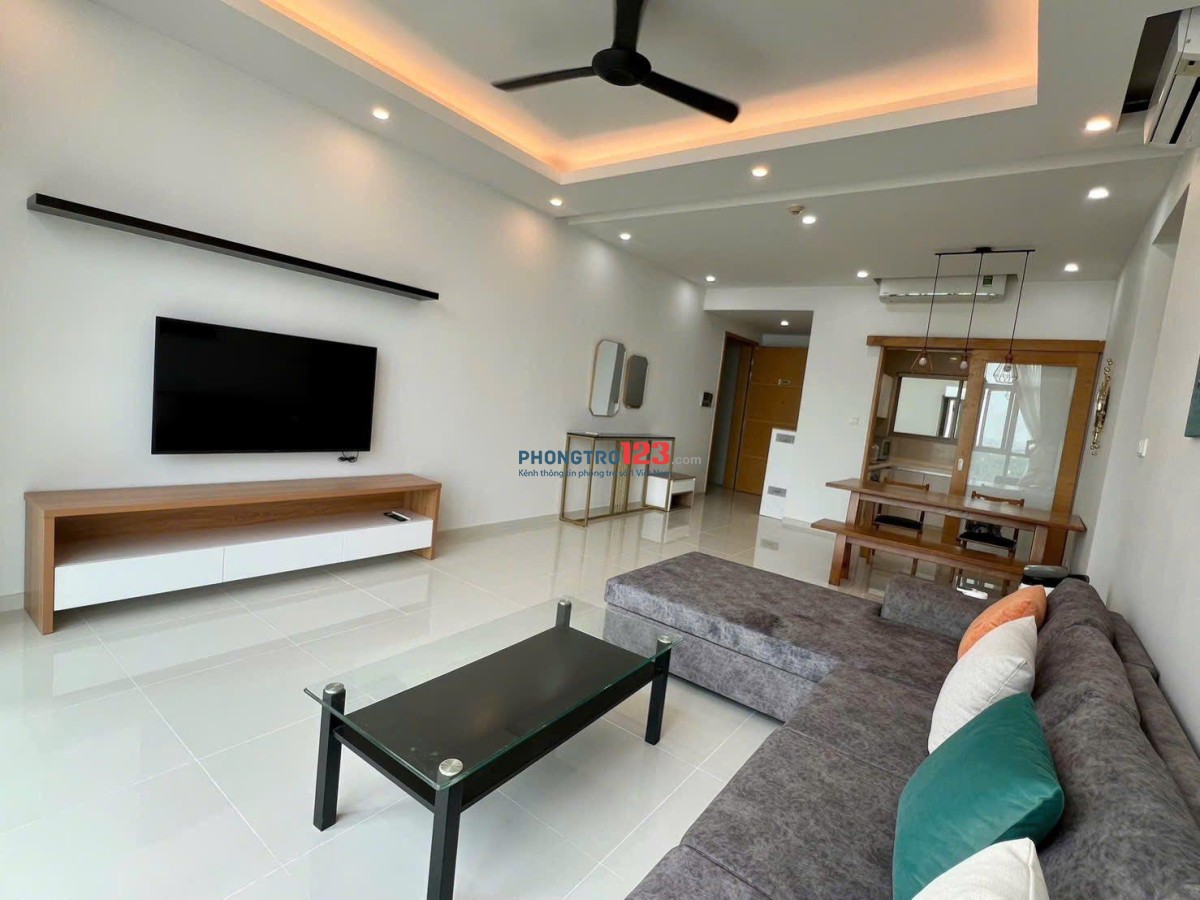 Chung cư Cộng Hòa Plaza chỉ 15tr cho căn 3p ngủ 120m2 có nội thất