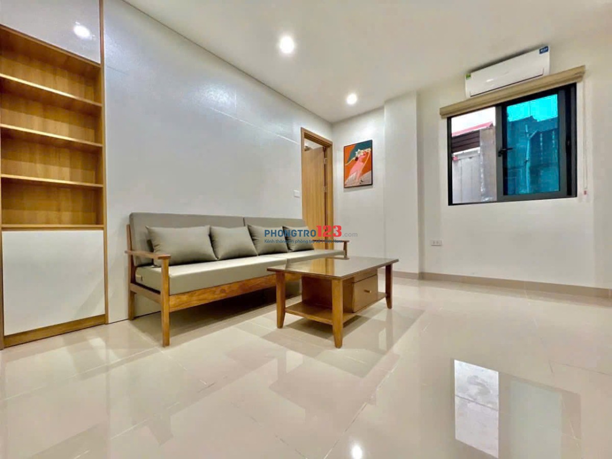 Nhượng phòng 1n1k 2 ban công thoáng tại Phường Láng Thượng, Đống Đa, Hà Nội