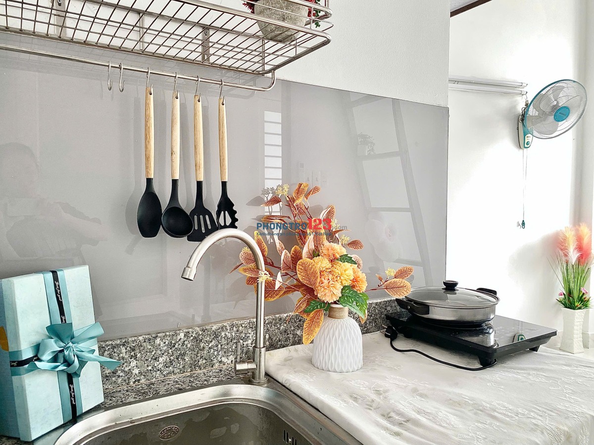 CHO THUÊ PHÒNG DUPLEX CỬA SỔ LỚN FULL NỘI THẤT– ĐƯỜNG TÂN SƠN NHÌ – GẦN ĐH VĂN HIẾN & ĐH CÔNG THƯƠNG