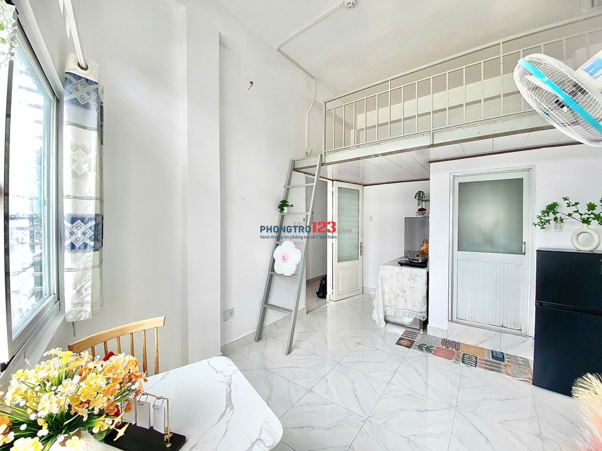 CHO THUÊ PHÒNG DUPLEX CỬA SỔ LỚN FULL NỘI THẤT– ĐƯỜNG TÂN SƠN NHÌ – GẦN ĐH VĂN HIẾN & ĐH CÔNG THƯƠNG