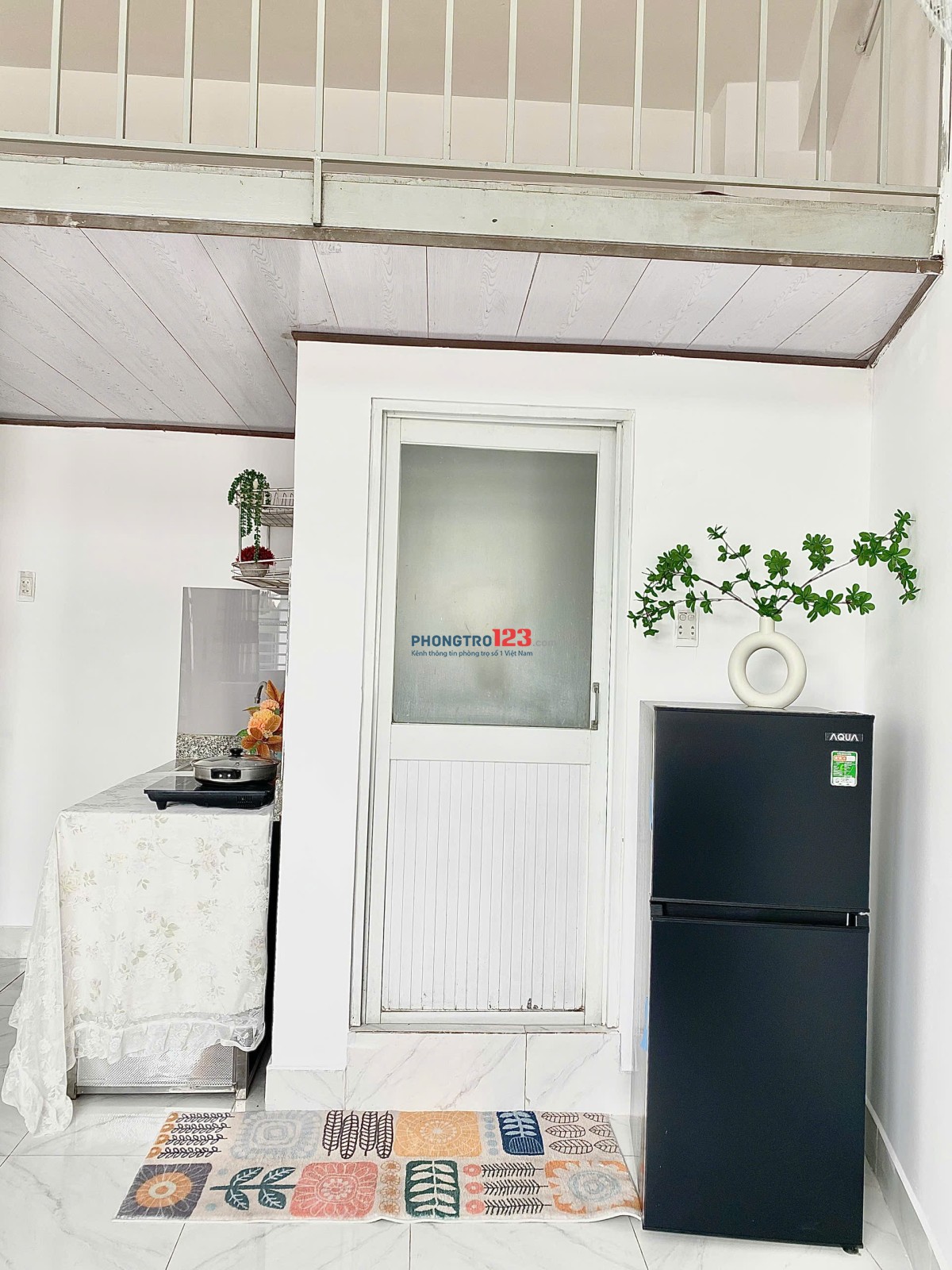 CHO THUÊ PHÒNG DUPLEX CỬA SỔ LỚN FULL NỘI THẤT– ĐƯỜNG TÂN SƠN NHÌ – GẦN ĐH VĂN HIẾN & ĐH CÔNG THƯƠNG