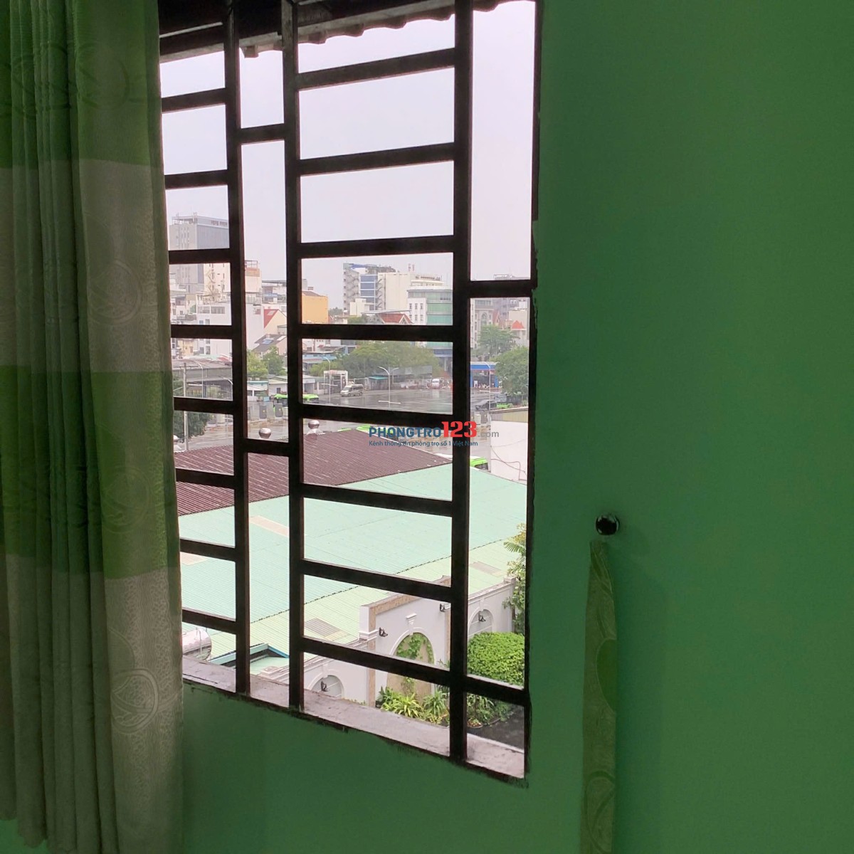 Phòng trọ giá rẻ 20m2có ban công nhà vệ sinh riêng