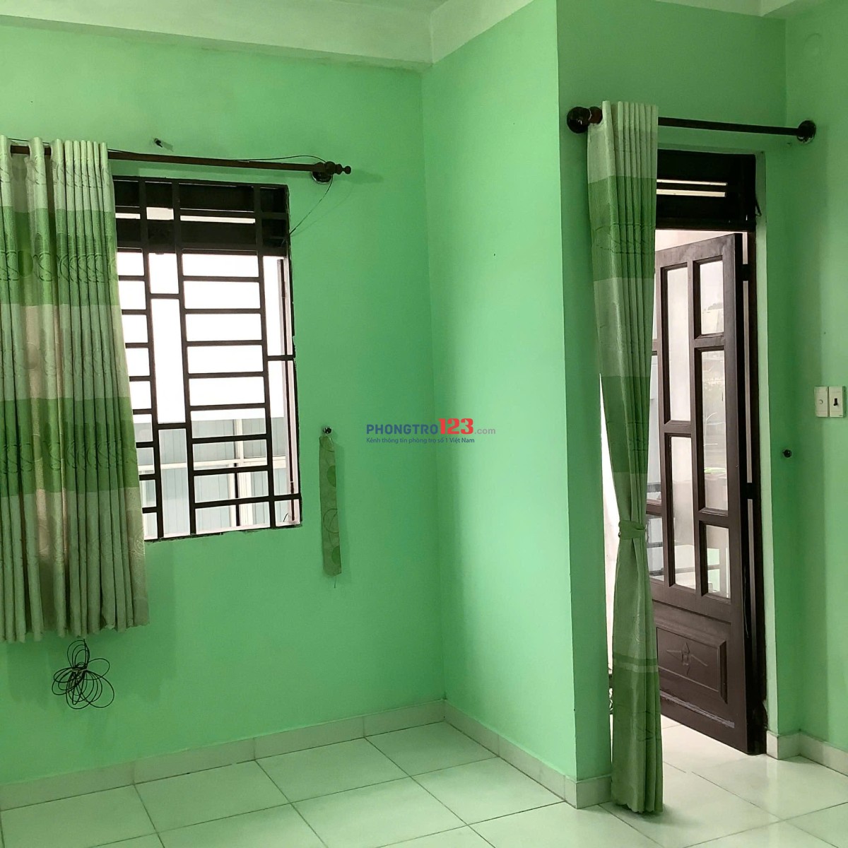 Phòng trọ giá rẻ 20m2có ban công nhà vệ sinh riêng