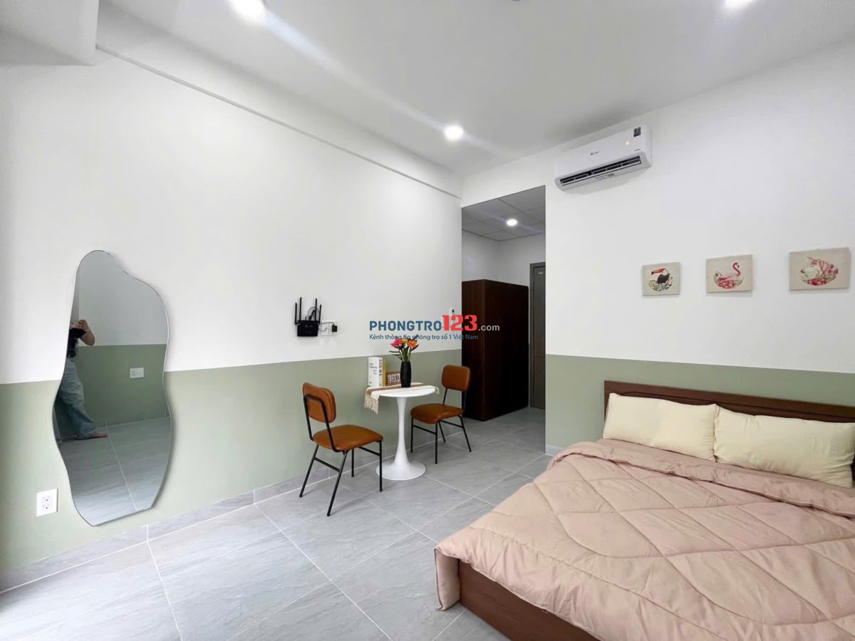 Sắp Trống Siêu Phẩm Tách Bếp Ban Công Full Nội Thất Ngay Đảo Kim Cương