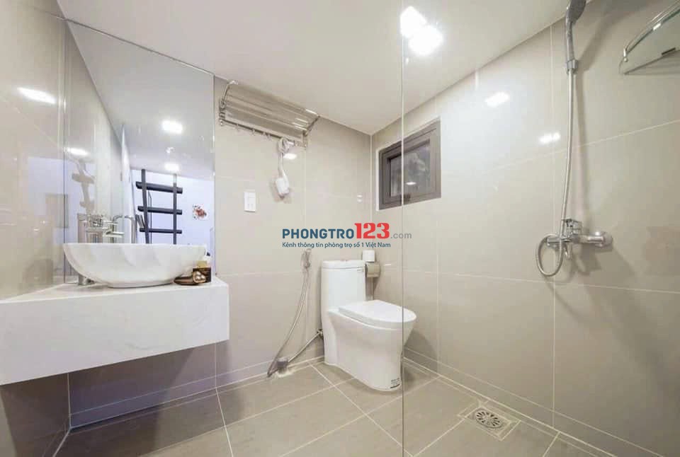 KHAI TRƯƠNG GÁC LỬNG THOÁNG SÁNG NGAY TÂN SƠN NHẤT, NHÀ GA T3