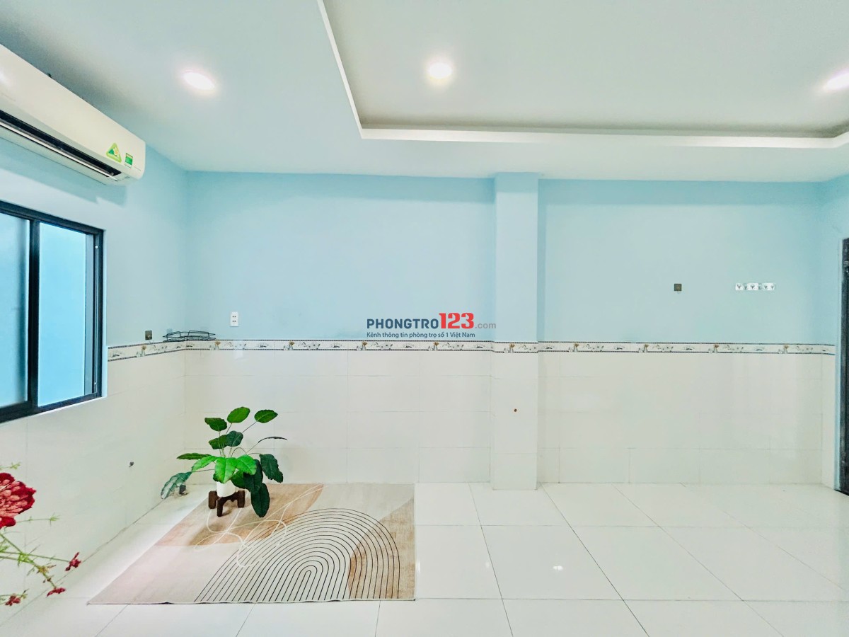 ĐANG TRỐNG PHÒNG Ở LIỀN NGAY CHỢ LẠC QUANG, TRƯỜNG CHINH AN SƯƠNG PHAN VĂN HỚN CÓ MÁY LẠNH