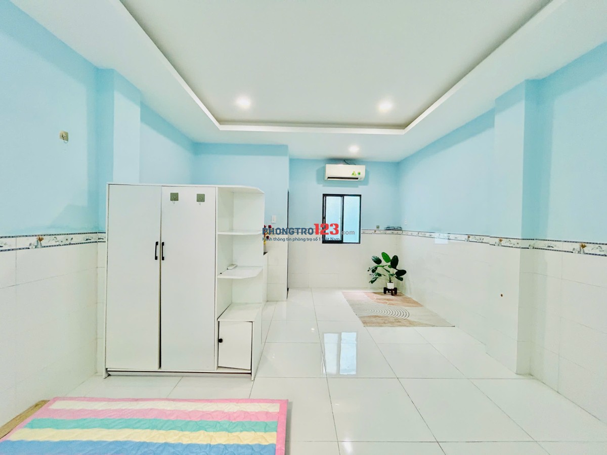 ĐANG TRỐNG PHÒNG Ở LIỀN NGAY CHỢ LẠC QUANG, TRƯỜNG CHINH AN SƯƠNG PHAN VĂN HỚN CÓ MÁY LẠNH