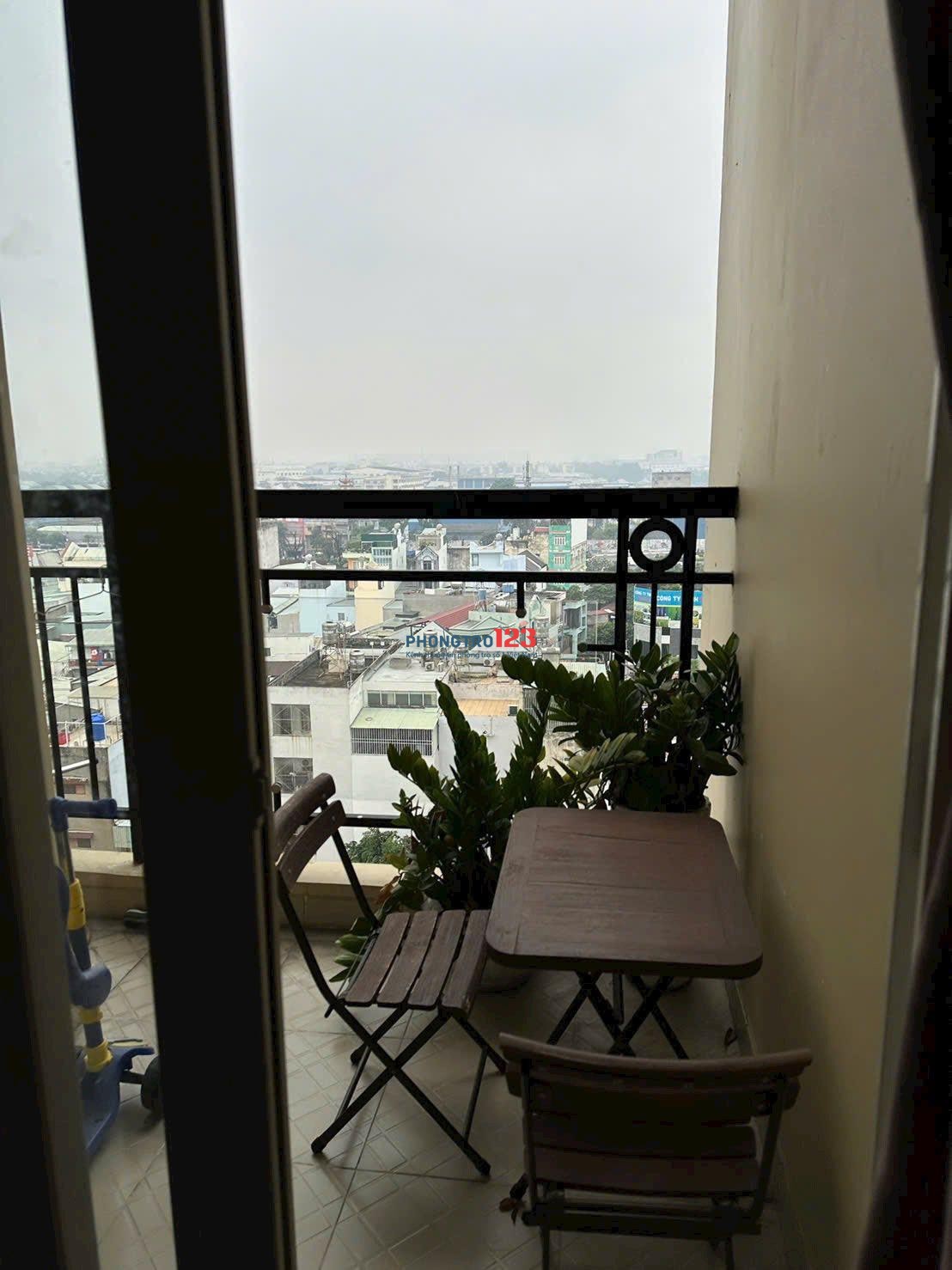 C/c Hoa Sen ngay Đầm sen cho thuê căn góc 3p ngủ giá 14tr5/th