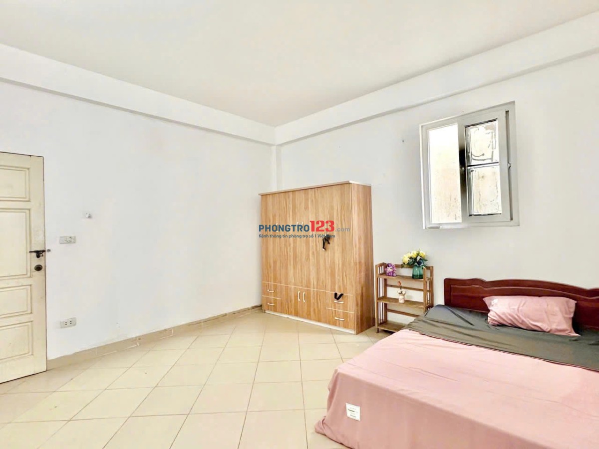 Phòng 1 ngủ 1 bếp to thoáng 319 Trần Cung