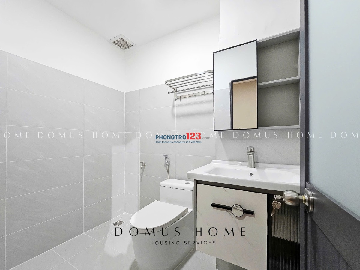 CHO THUÊ CĂN HỘ Q4 FULL NỘI THẤT BAN CÔNG CỬA SỔ THOÁNG THUẬN TIỆN QUA Q1 Q7 XUNG YÊN TĨNH ĐƯỜNG OTO