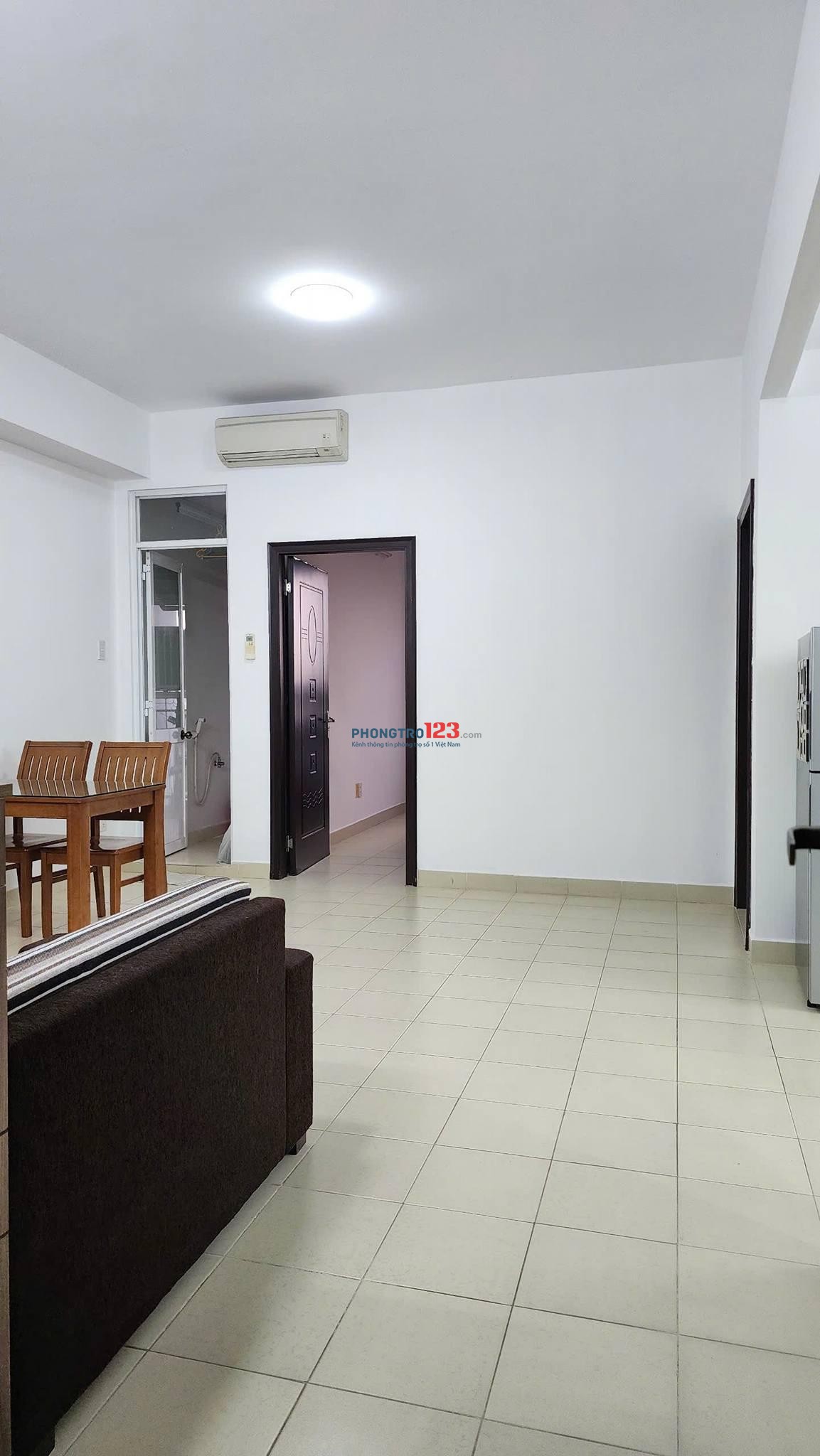 Cho thuê Chung cư 312 Lạc Long Quân căn 3p ngủ chỉ 14tr/tháng