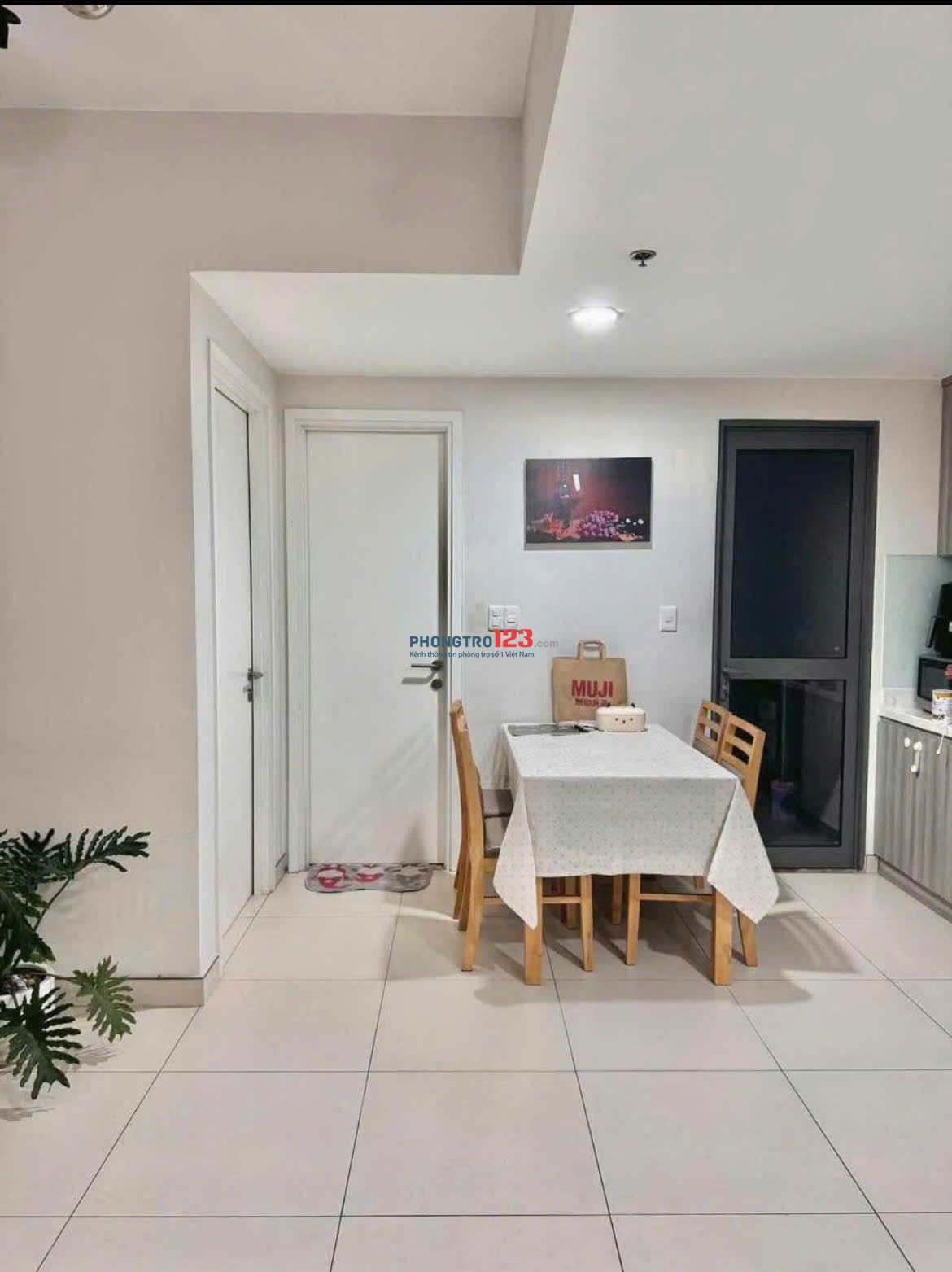 C/c Phúc Yên, Phan Huy Ích, TB: 90m2, 2p ngủ, Nhà mới, 10,5triệu, NT.