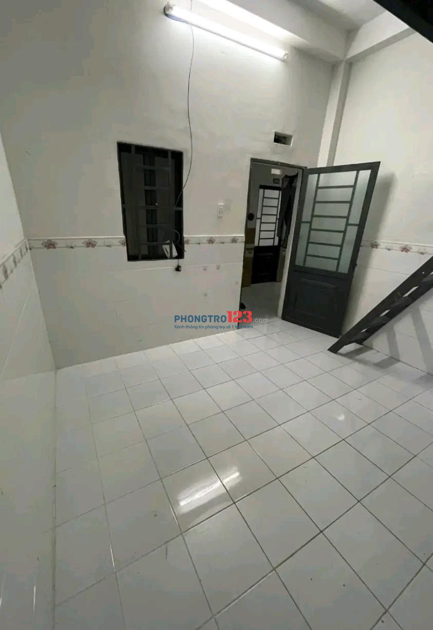 Phòng trọ giá rẻ đường Tân Kỳ Tân Quý