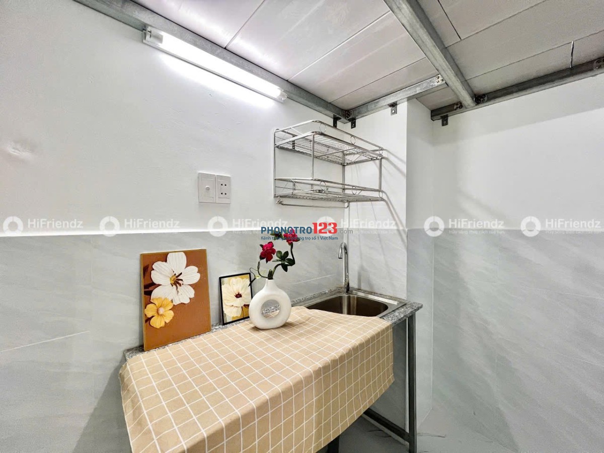 PHÒNG CÓ GÁC BANCOL SẴN MÁY LẠNH 25M2 NGAY EAON TÂN PHÚ