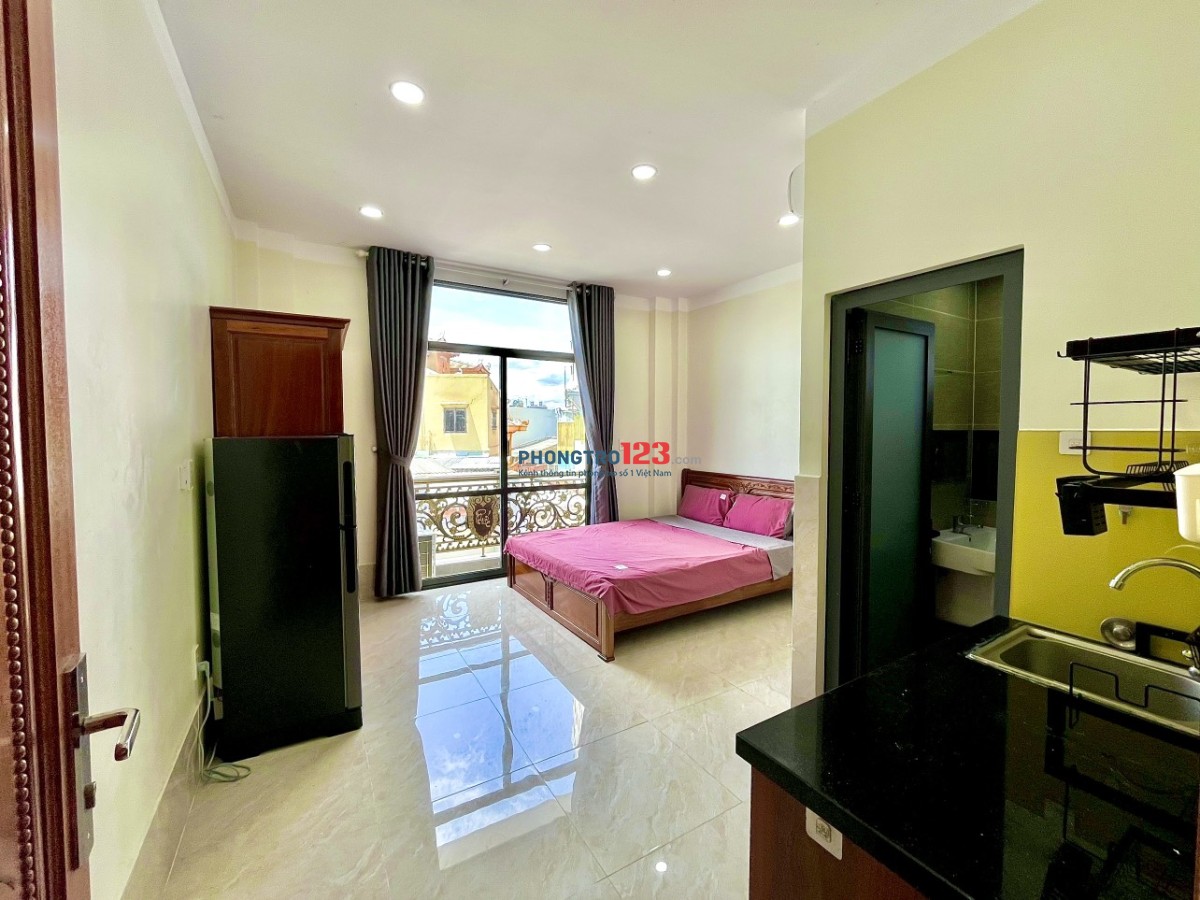 PHÒNG MỚI 25m2 FULL TIỆN NGHI BAN CÔNG TÔ HIỆU