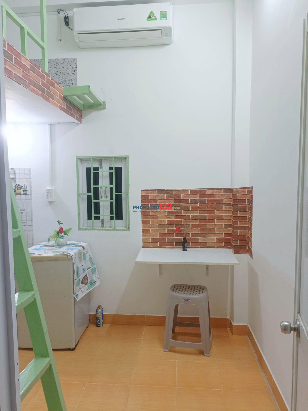4tr phòng trọ Duplex gồm 1PN gác ngủ, 1 WC, full nội thất, phù hợp cho các bạn trẻ thích sự tiện ngh
