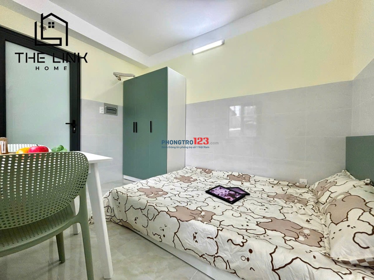 CHO THUÊ TRỌ CỬA SỔ TRỜI - GẦN NGÃ TƯ HÀNG XANH - GẦN GTVT, FTU Ở BÌNH THẠNH