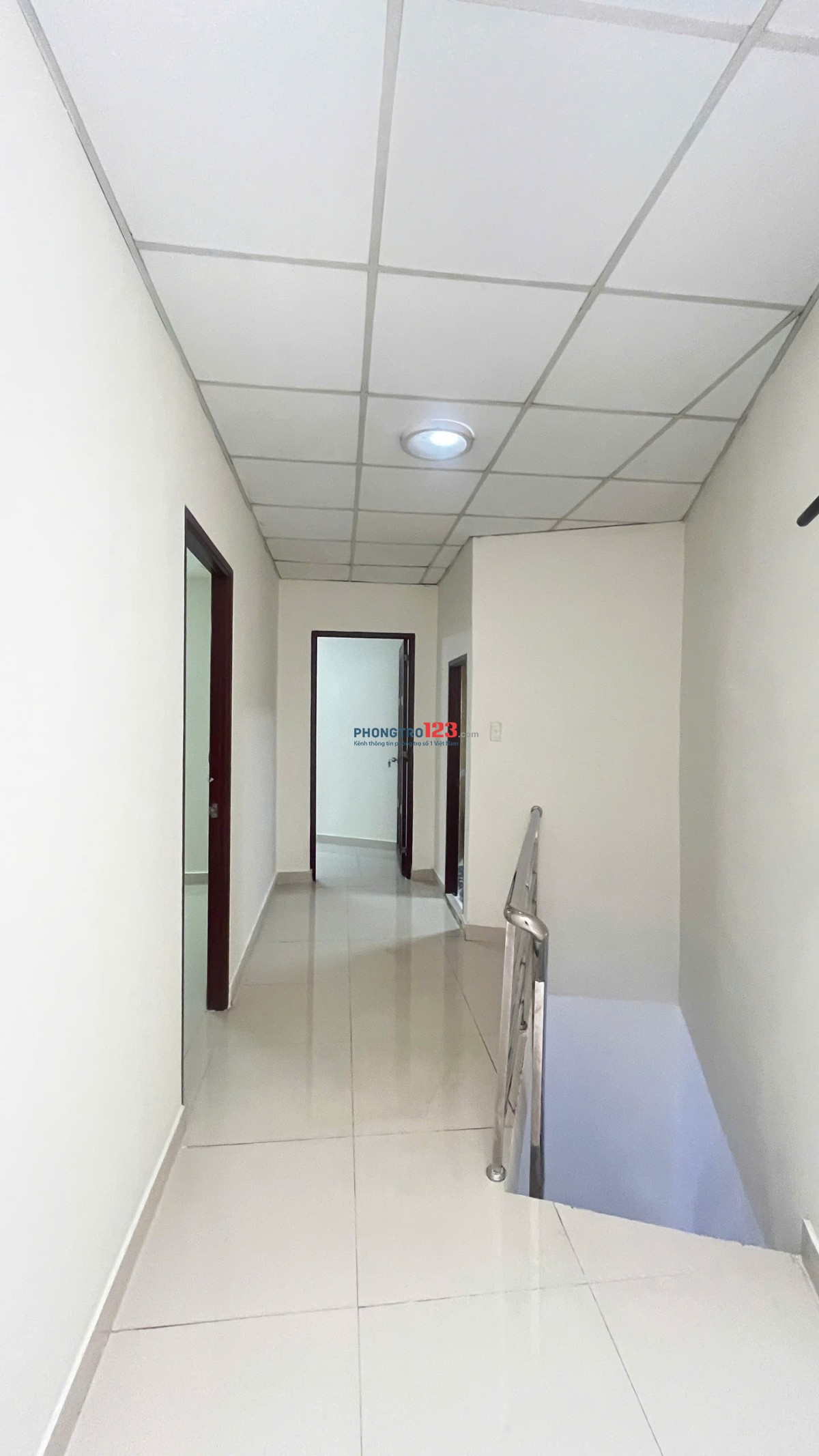 Nhà NGUYÊN CĂN 4pn Huỳnh Mẫn Đạt gần sát chợ Hòa Bình chùa vạn phật Trần Hưng Đạo bv chấn tchỉnh hìn