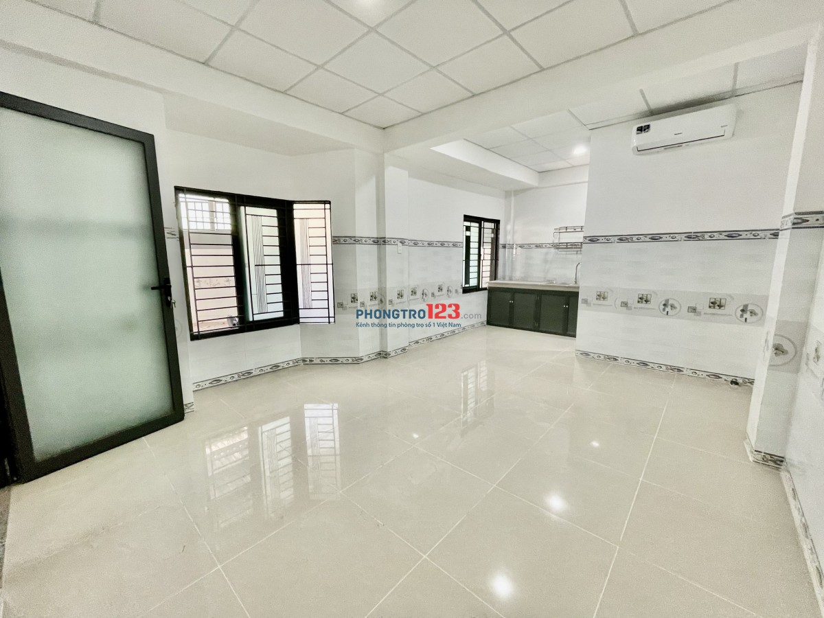 Mới Xây 100% Ngay Đỗ Xuân Hợp, Kinh Tế Đối Ngoại, Phòng Máy Lạnh, Nt Cơ Bản, Giá Sinh Viên Rẻ