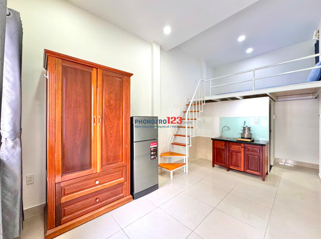 Cho Thuê phòng gác lửng mới toanh Full nội thất-Ban công thoáng