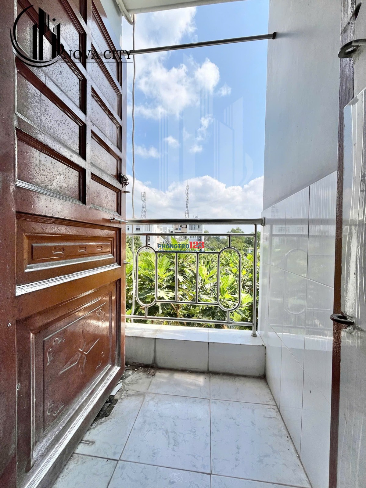 Mới trống Y hình Ban công thoáng view đẹp Full nội thất