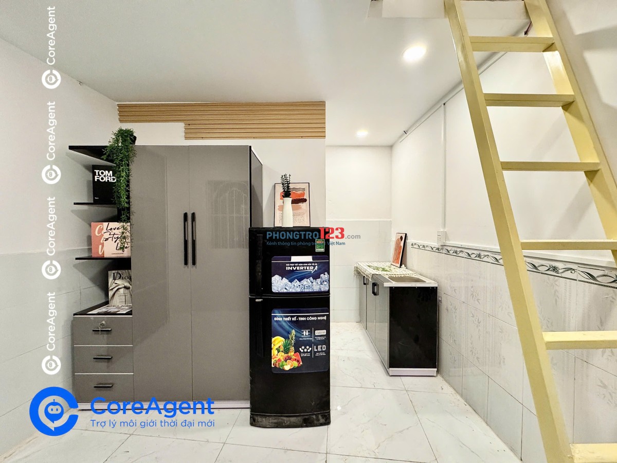 NGAY NGÃ TƯ THỦ ĐỨC, GA FULL NỘI THẤT