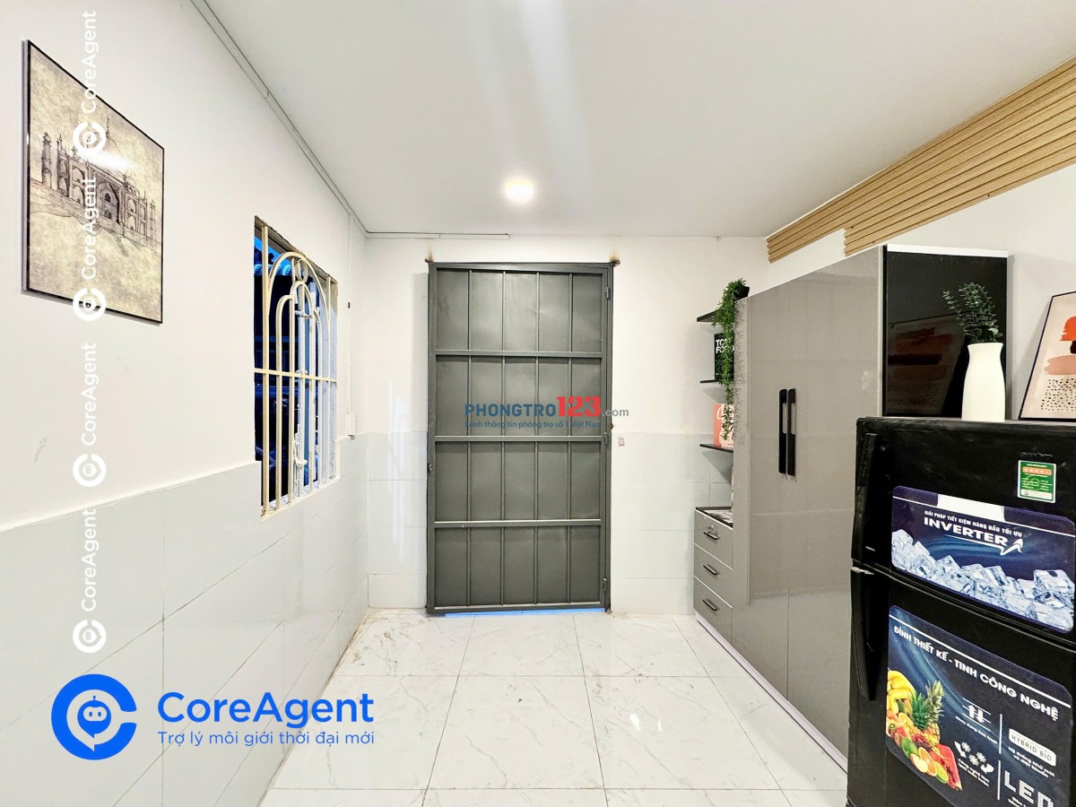NGAY NGÃ TƯ THỦ ĐỨC, GA FULL NỘI THẤT