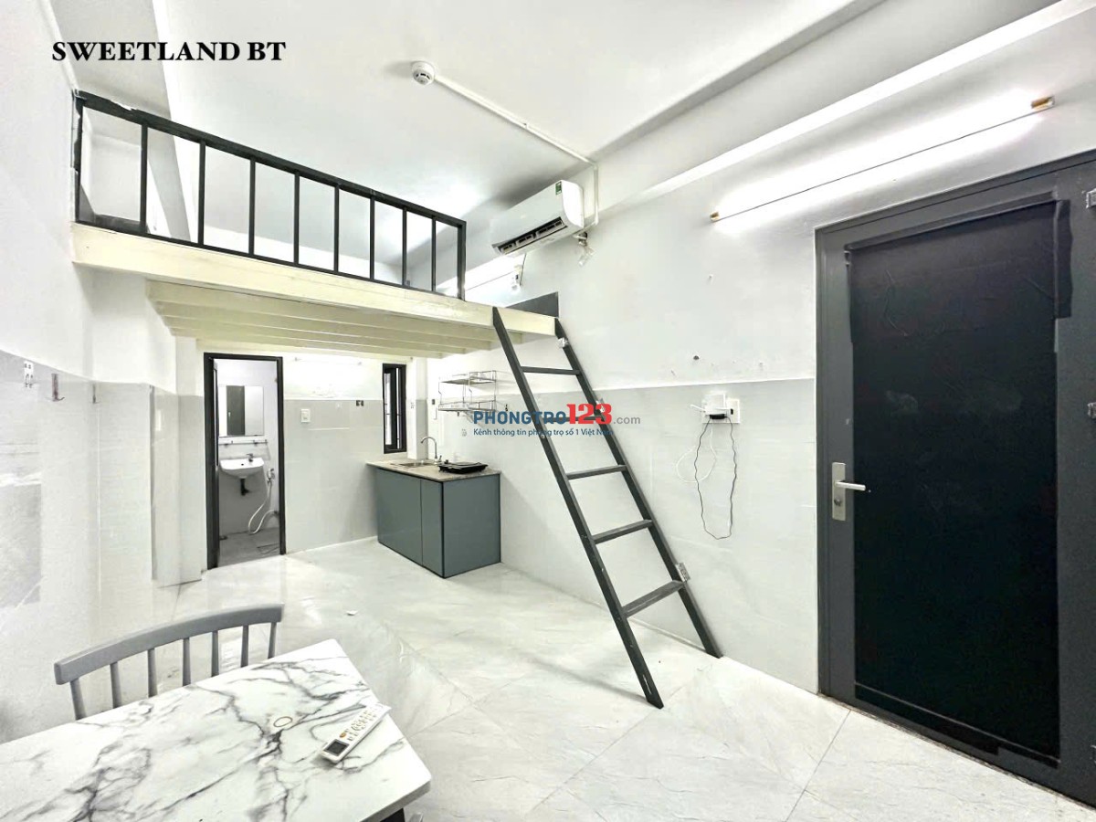 DUPLEX SẴN NỘI THẤT CƠ BẢN GẦN NGÃ TƯ HÀNG XANH