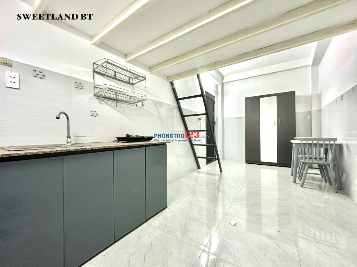 DUPLEX SẴN NỘI THẤT CƠ BẢN GẦN NGÃ TƯ HÀNG XANH