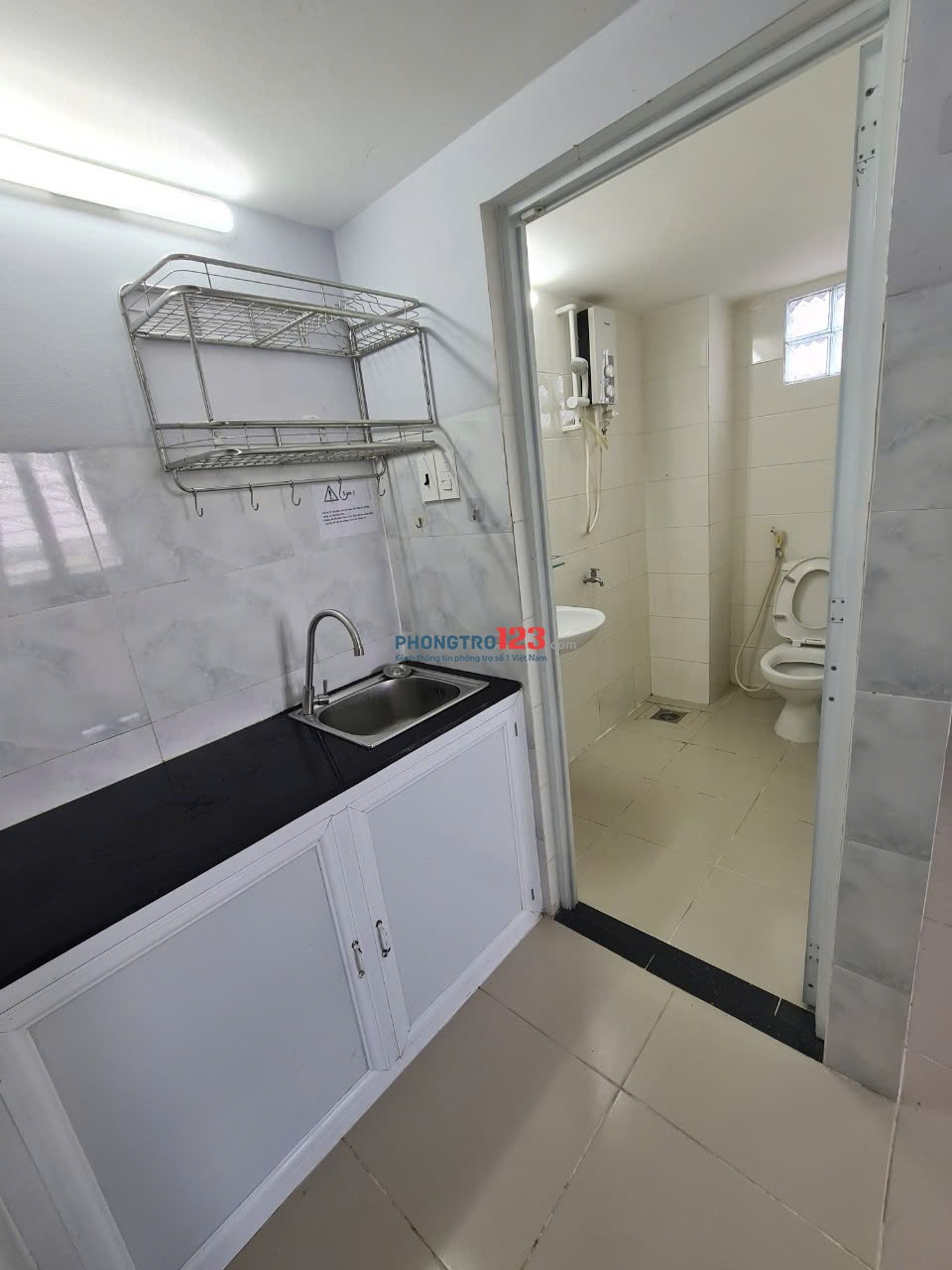 Cho thuê PHÒNG TRỌ 20m2 - HAPPY HOUSE Quận 2