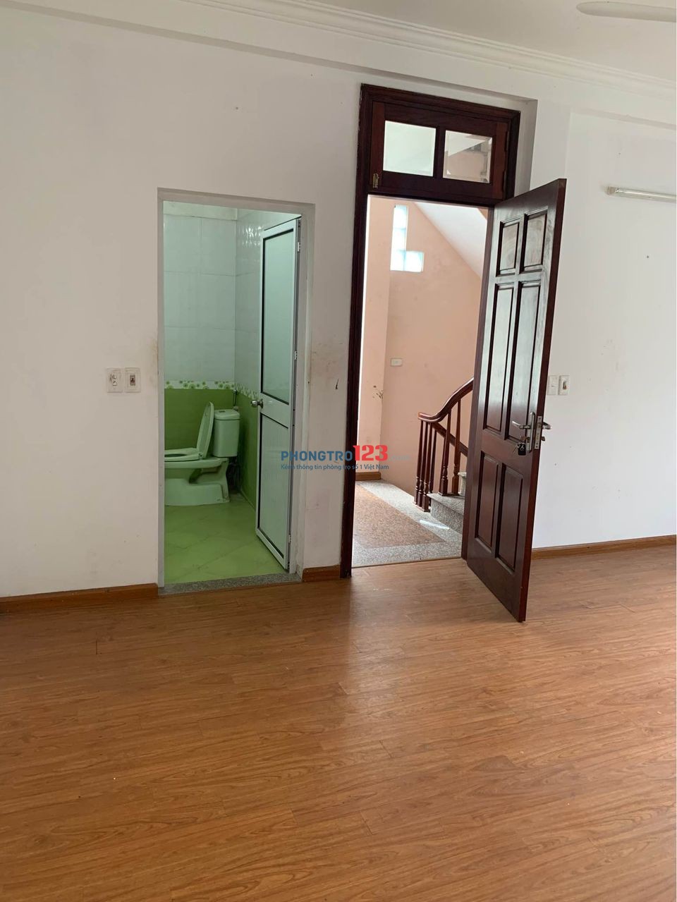 Cho thuê phòng trọ khép kín 150 Phó Đức Chính, gần Hồ Trúc Bạch, Hồ Gươm, Hồ Tây