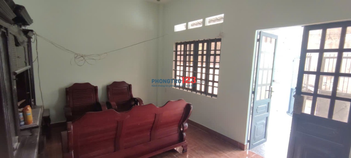 Cho Thuê nhà nguyên căn 85m2+ Gác 30m2 P.Tăng Nhơn Phú, có full nội thất: Hẻm XH, giá 8tr/th