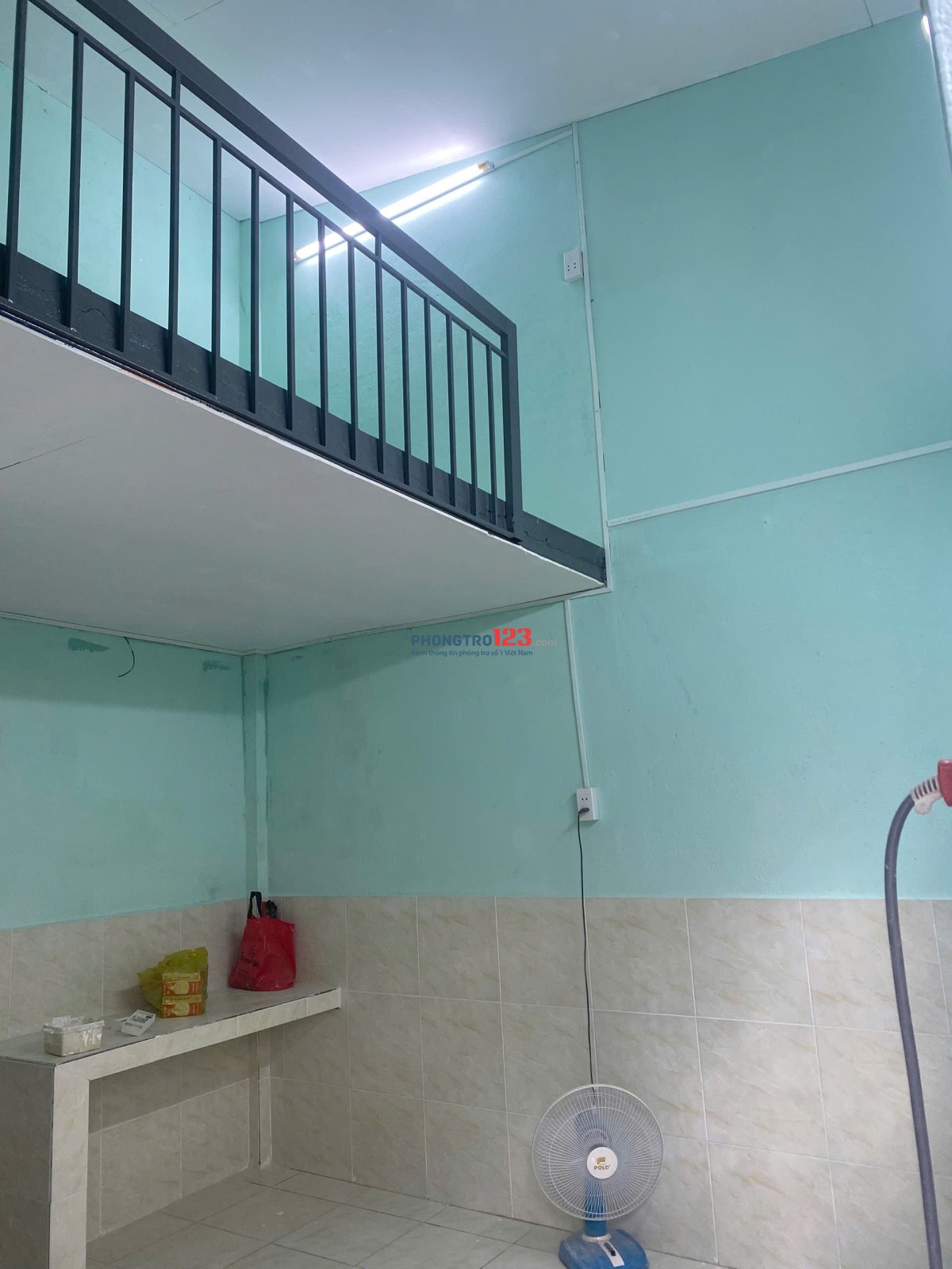 0916492462 chính chủ cho thuê phòng trọ mới đẹp mặt tiền 320 tô ký cách phần mềm quang trung 300m