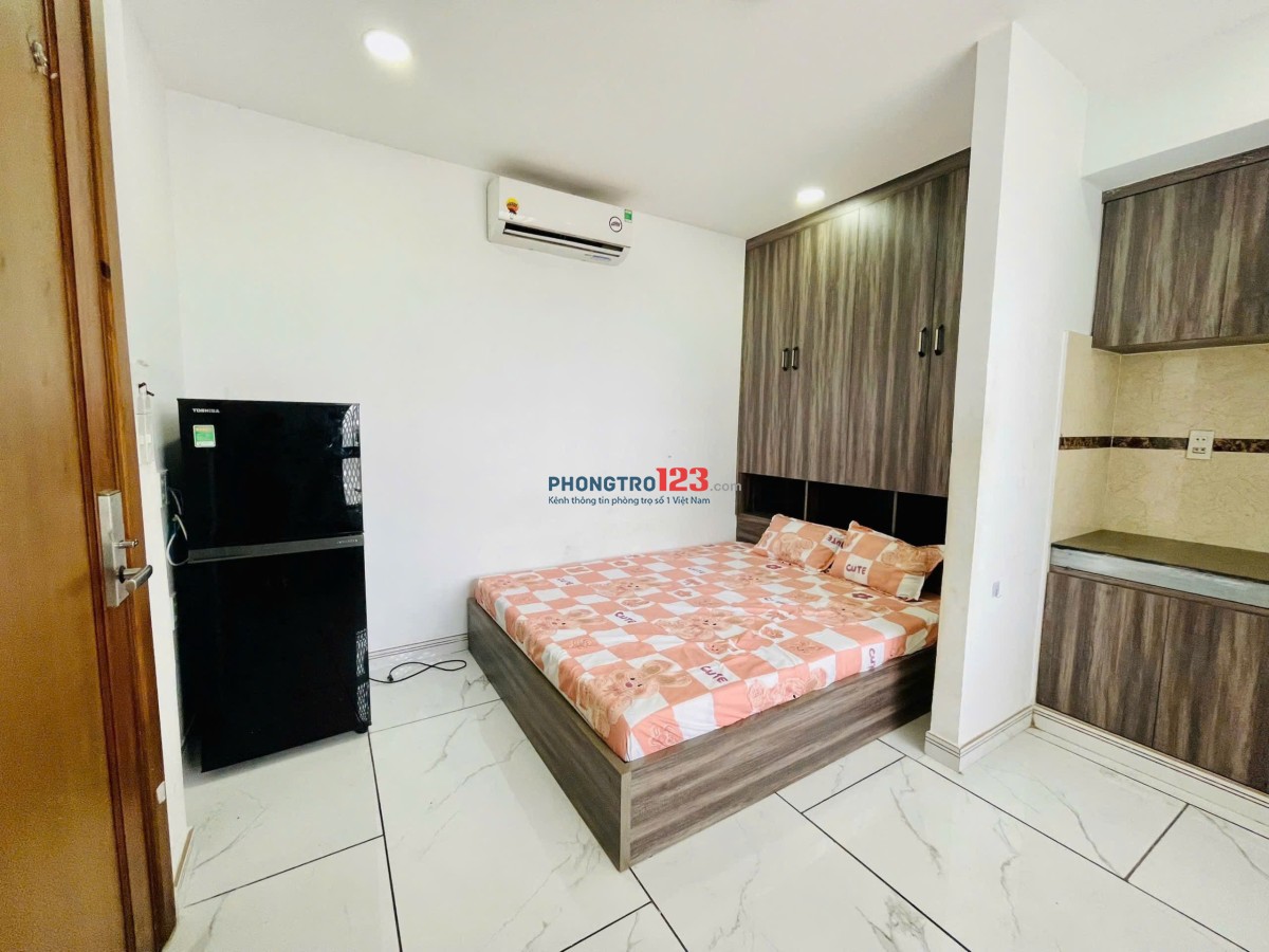 Phòng trọ cửa sổ siêu thoáng quận Bình Thạnh gần Ngã Tư Hàng Xanh_Hầm xe_Thang máy