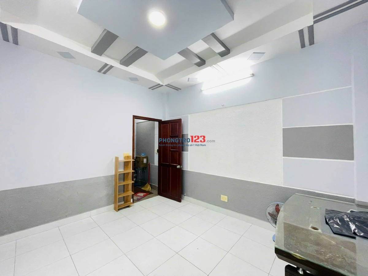 CHO THUÊ PHÒNG GẦN E-MART PHAN HUY ÍCH - CÓ CỬA SỔ TRỜI