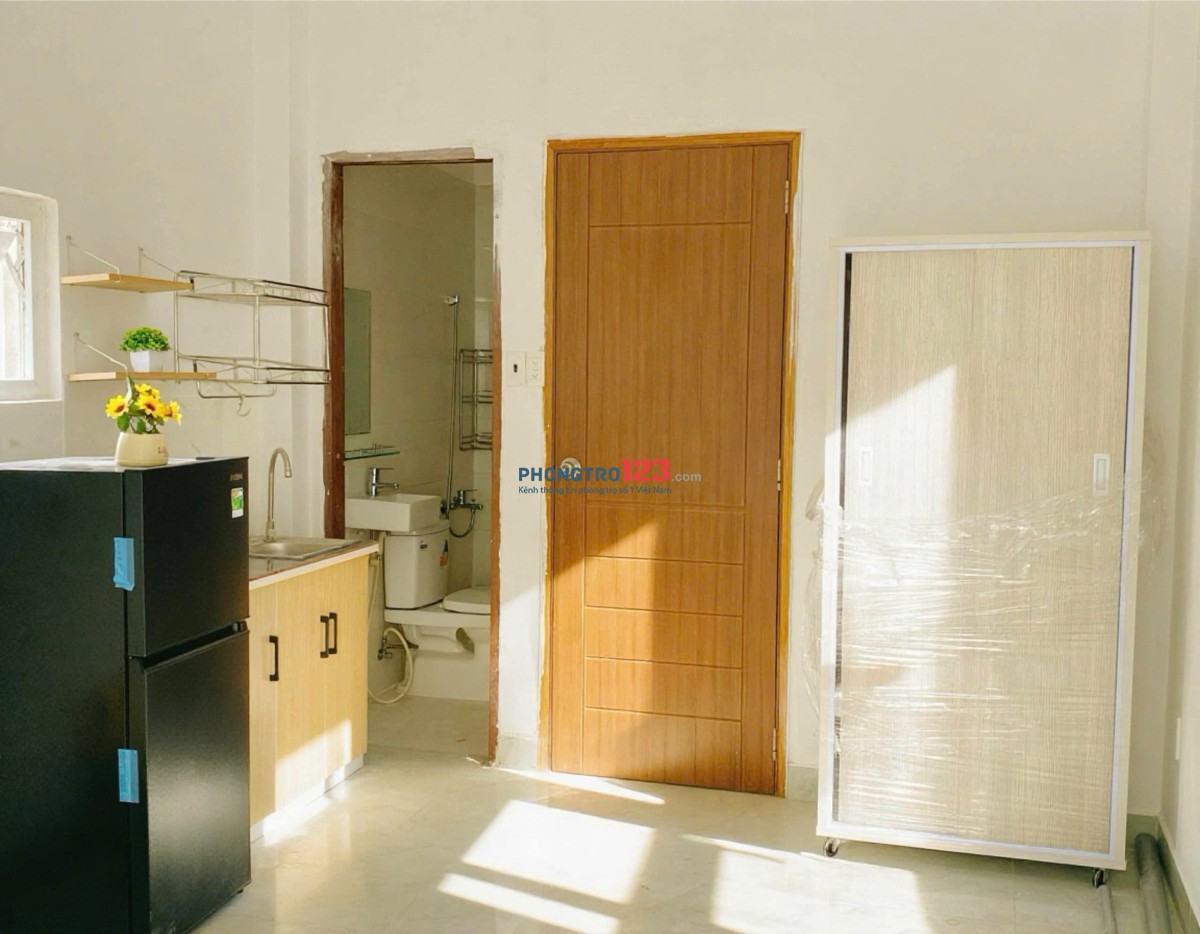 CHO THUÊ PHÒNG TRỌ CÓ BAN CÔNG RIÊNG - PHAN CHU TRINH BÌNH THẠNH GẦN CHỢ BÀ CHIỂU