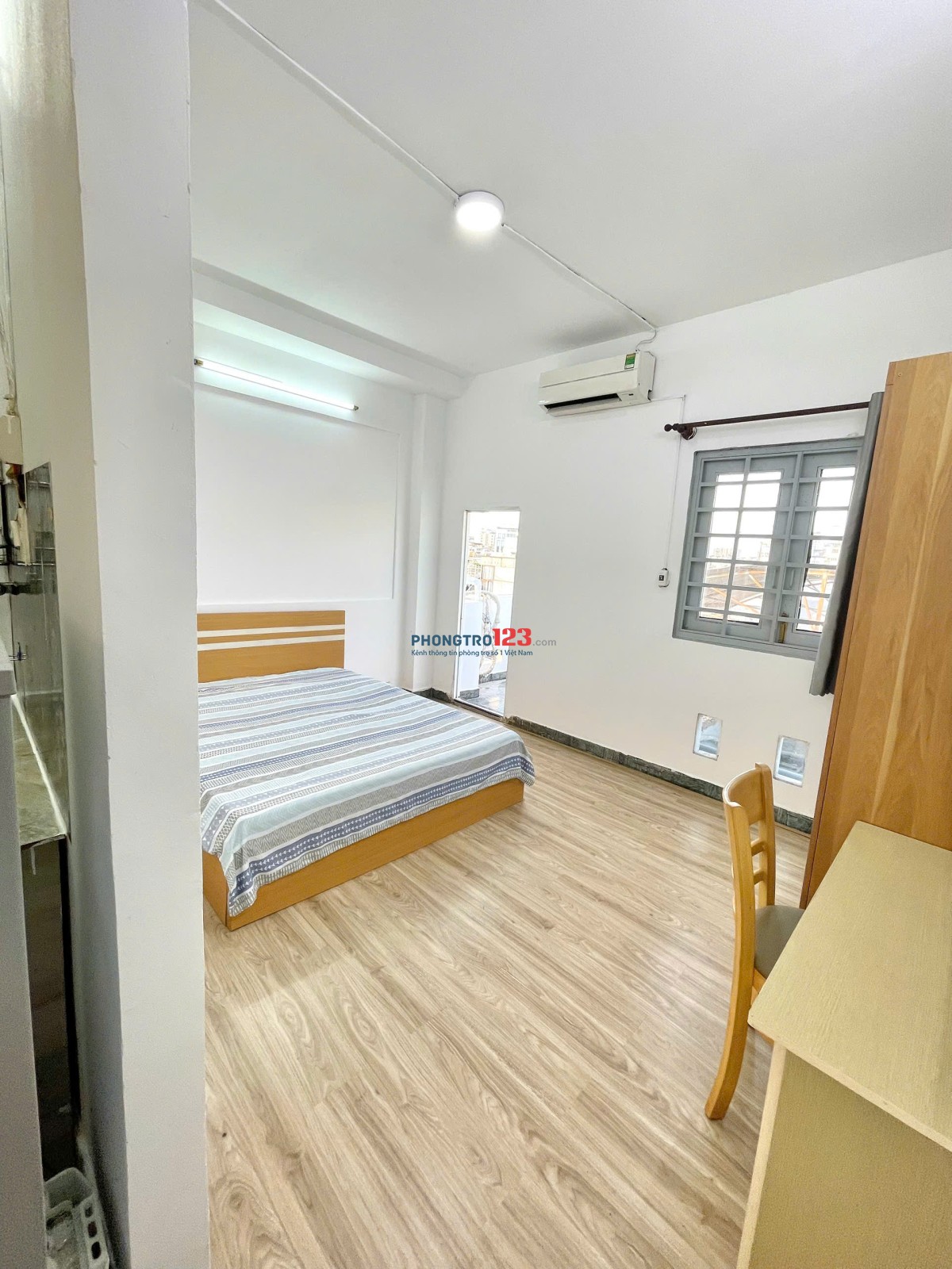 CHO THUÊ PHÒNG TRỌ 1PN TÁCH BẾP CÓ BAN CÔNG RIÊNG SÁT QUẬN 1- HUỲNH VĂN BÁNH, QUẬN PHÚ NHUẬN