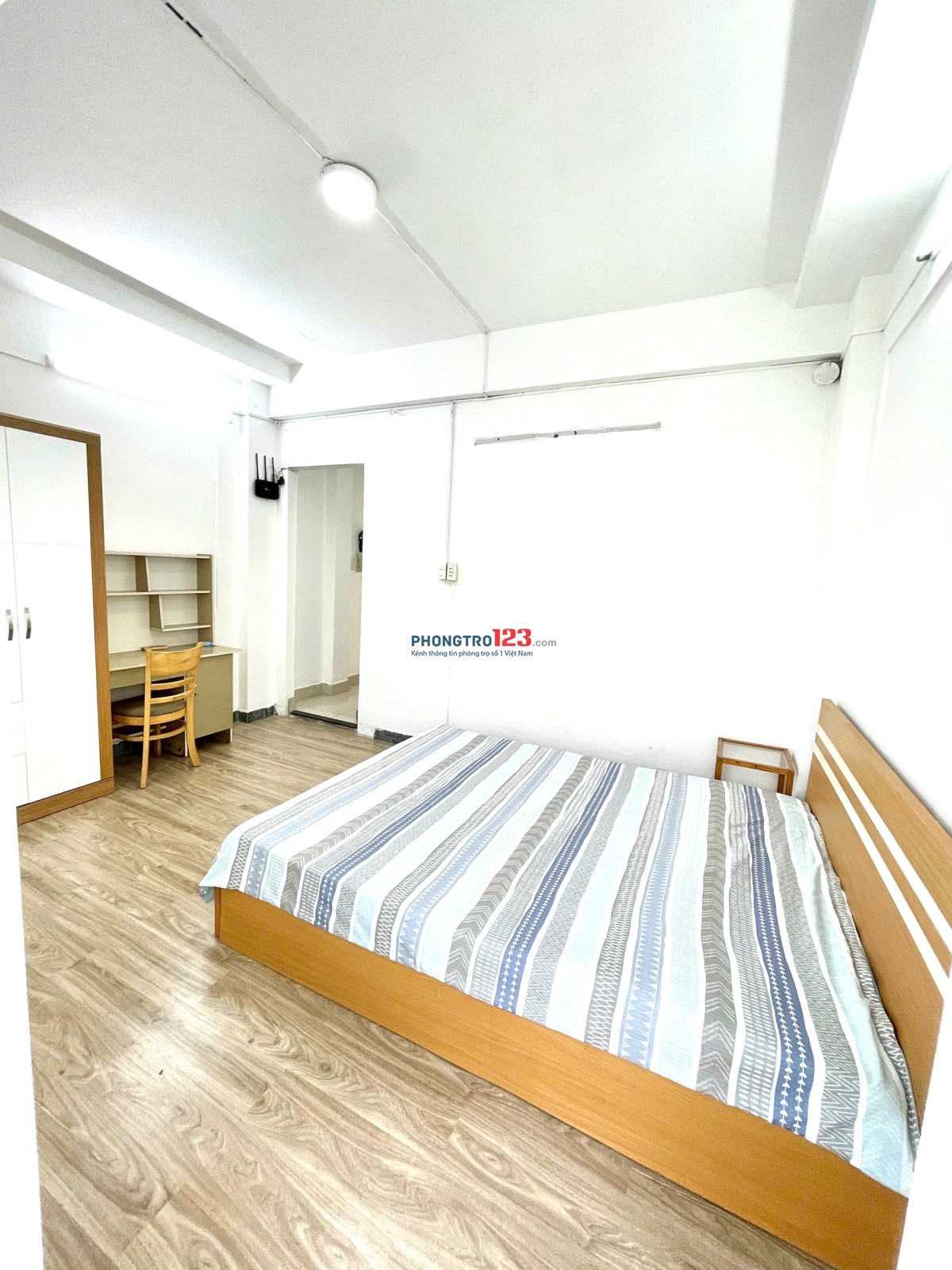 CHO THUÊ PHÒNG TRỌ 1PN TÁCH BẾP CÓ BAN CÔNG RIÊNG SÁT QUẬN 1- HUỲNH VĂN BÁNH, QUẬN PHÚ NHUẬN