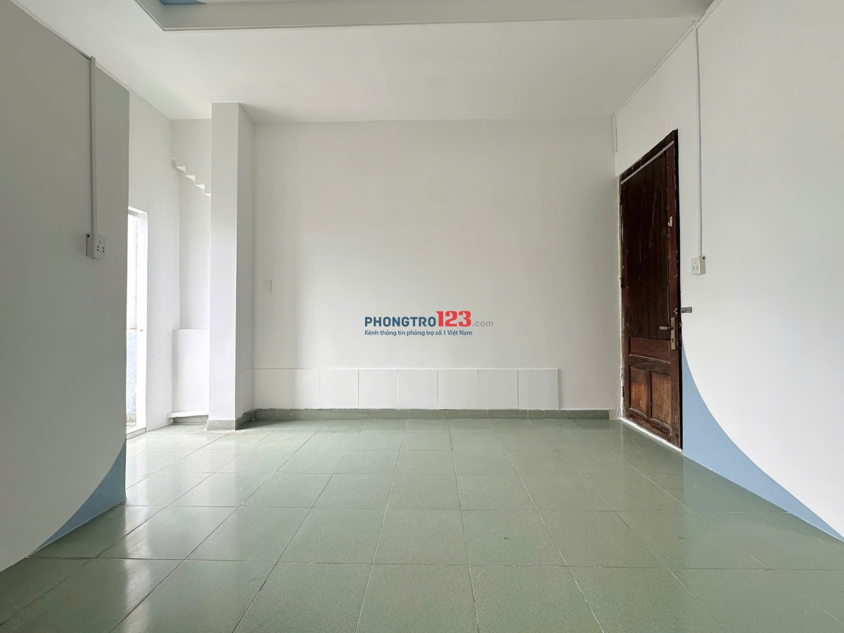 Phòng trọ 20m2 bancon riêng siêu rẻ chỉ 3tr/tháng, mặt tiền 29 Bàu Cát 6 Q. Tân Bình
