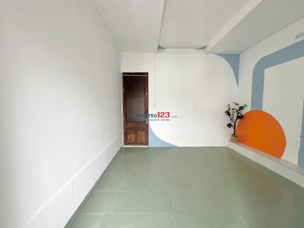 Phòng trọ 20m2 bancon riêng siêu rẻ chỉ 3tr/tháng, mặt tiền 29 Bàu Cát 6 Q. Tân Bình