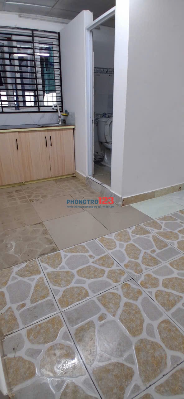 Cho thuê phòng trọ sạch đẹp, có gác, giá hạt giẻ chỉ từ 2tr2 tại Bình Tân